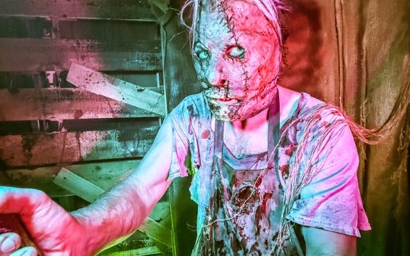 599FB884-B571-4717-A09D-EF6A218D4808