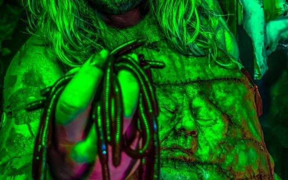 60FDCB58-1AE1-463C-8089-7309DA96F427