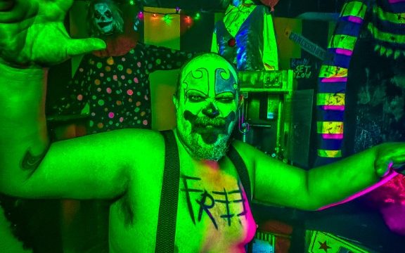 786677D8-8A90-4C72-869A-33FE96F3DC3C