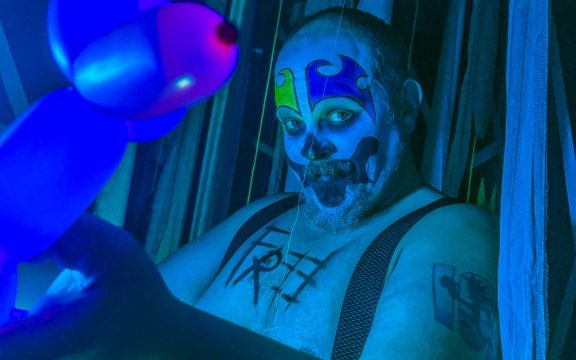 B98E8C9A-1F7E-4ED4-8748-B5A43069ABD4